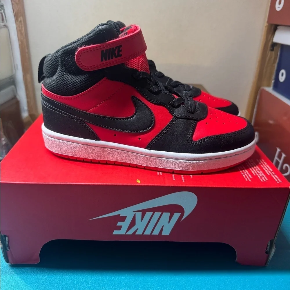Nike Kids Shoes - Red and Black size 1Y